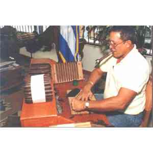 Click para ampliar. Pulsa en el nombre para ver la ficha. Tabaco_El menos malo